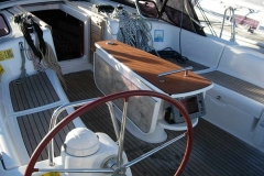 Open air deck of Beneteau Oceanis 40