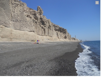 nudist beaches in the Cyclades